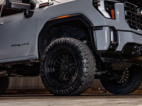 Used 2024 GMC Sierra 3500 AT4 w/ AT4 Premium Plus Package image 13