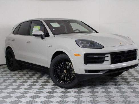 New 2026 Porsche Cayenne E-Hybrid image 9