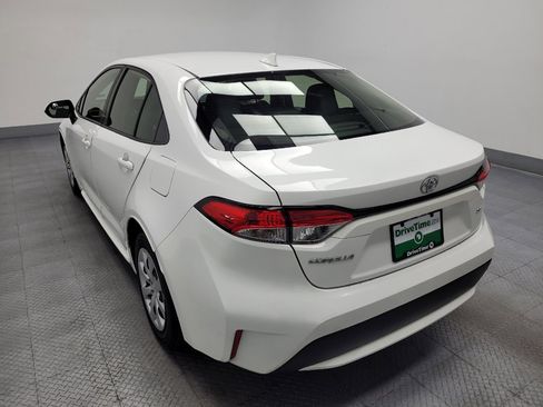Used 2020 Toyota Corolla LE FWD image 6
