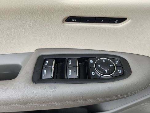 Used 2020 Cadillac XT6 Premium Luxury AWD/4WD image 19