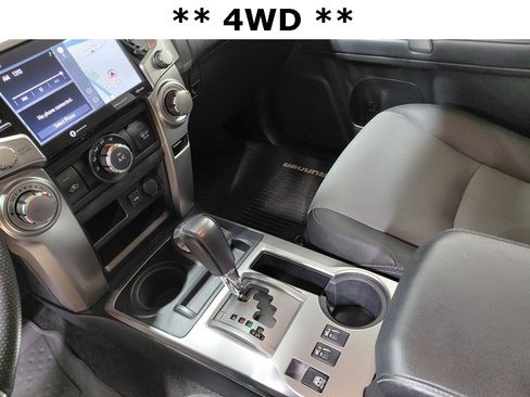 Used 2020 Toyota 4Runner SR5 image 5