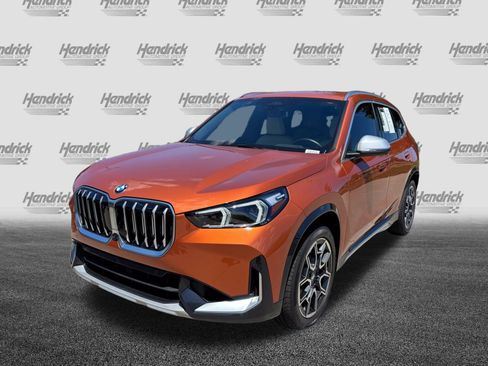 Certified 2024 BMW X1 xDrive28i w/ Technology Package AWD/4WD image 7