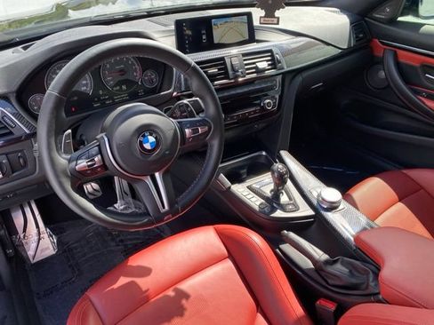 Used 2020 BMW M4 Coupe w/ Competition Package RWD image 9