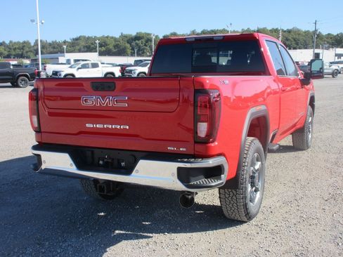 New 2026 GMC Sierra 2500 SLE w/ SLE Value Package; image 5