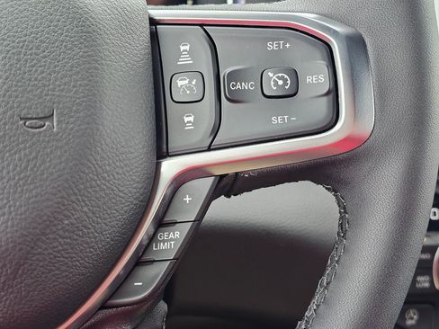 New 2026 RAM 1500 4x4 Crew Cab image 19