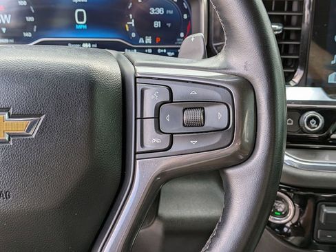 Used 2024 Chevrolet Silverado 1500 High Country AWD/4WD image 19