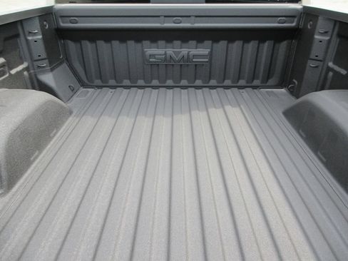 New 2026 GMC Sierra 1500 Denali Ultimate AWD/4WD image 7