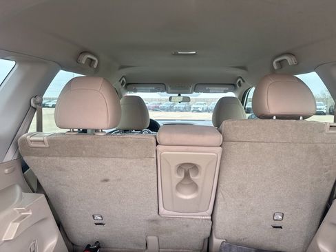 Used 2017 Nissan Rogue S image 25