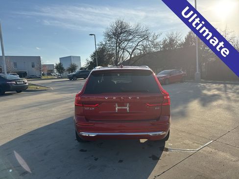 Certified 2023 Volvo XC60 B5 Ultimate w/ Climate Package image 4