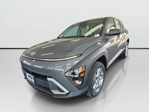 New 2026 Hyundai Kona SE AWD/4WD image 7