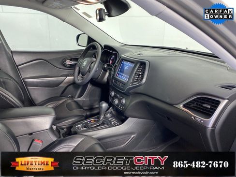 Used 2022 Jeep Cherokee Latitude Lux w/ Sun & Sound Group image 35