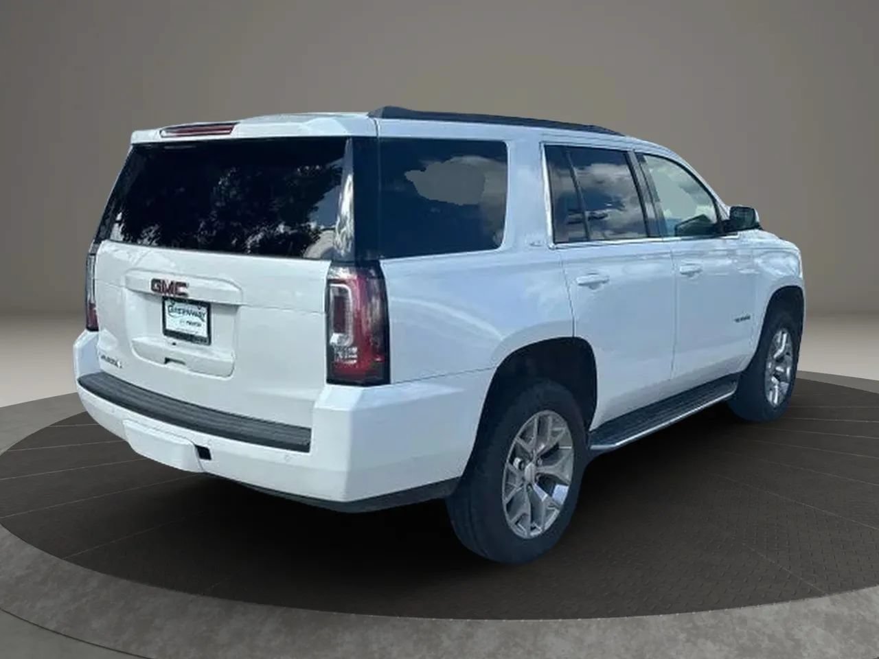 Used 2020 GMC Yukon SLT w/ Value Plus Edition AWD/4WD image 5