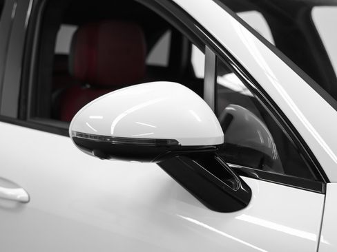 Used 2022 Porsche Macan GTS image 14