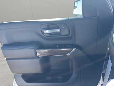 Used 2022 Chevrolet Silverado 1500 LT w/ Bed Protection Package image 19