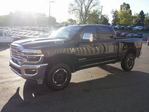 Used 2025 RAM 2500 Laramie image 7