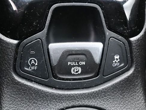 Used 2019 Jeep Compass Latitude AWD/4WD image 15