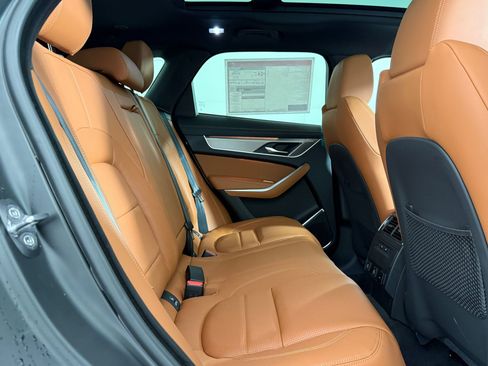 New 2026 Jaguar F-PACE R-Dynamic S image 25