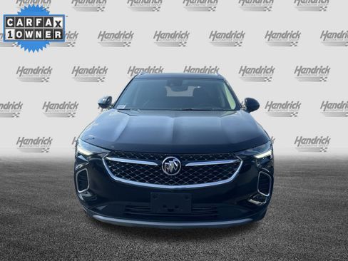 Used 2022 Buick Envision Avenir w/ Technology Package II FWD image 3