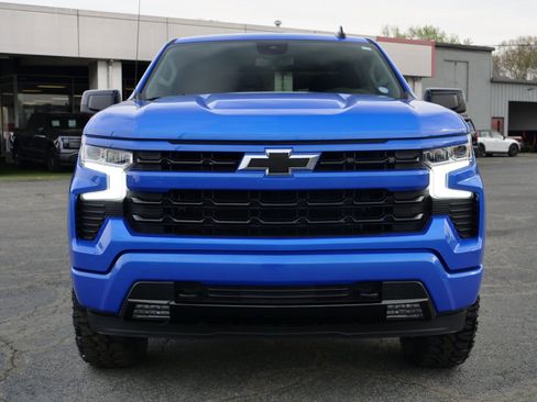Used 2025 Chevrolet Silverado 1500 RST AWD/4WD image 5