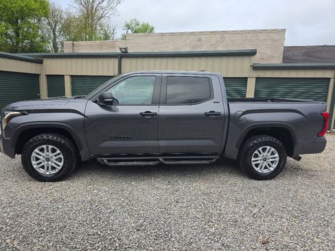 Used 2024 Toyota Tundra SR5 w/ SR5 Convenience Package AWD/4WD image 3
