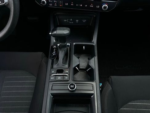 Used 2025 Kia K5 LXS image 14