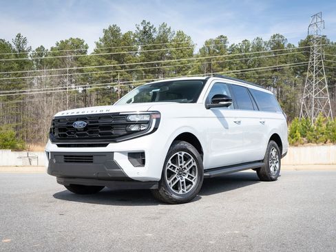 New 2026 Ford Expedition Max Active AWD/4WD image 1