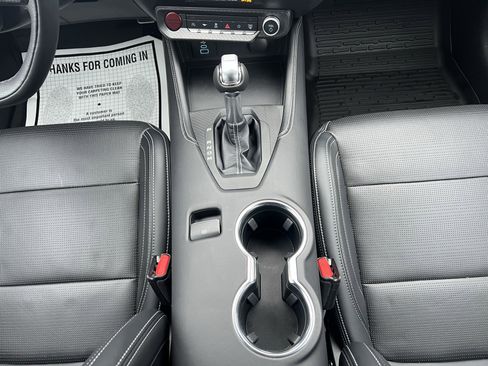 Used 2025 Ford Mustang GT Premium image 23