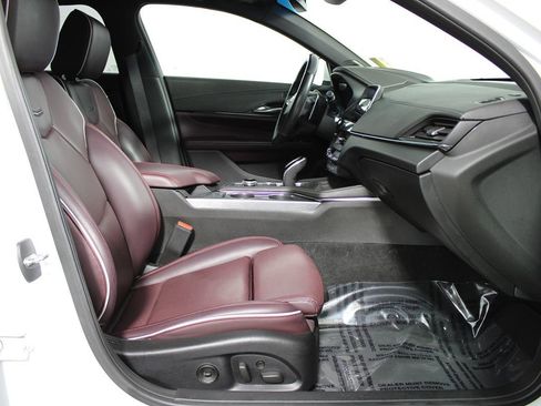 Used 2020 Cadillac CT4 V w/ Climate Package RWD image 14