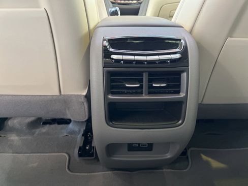 New 2026 Cadillac XT5 Premium Luxury w/ Driver Assist Package image 37