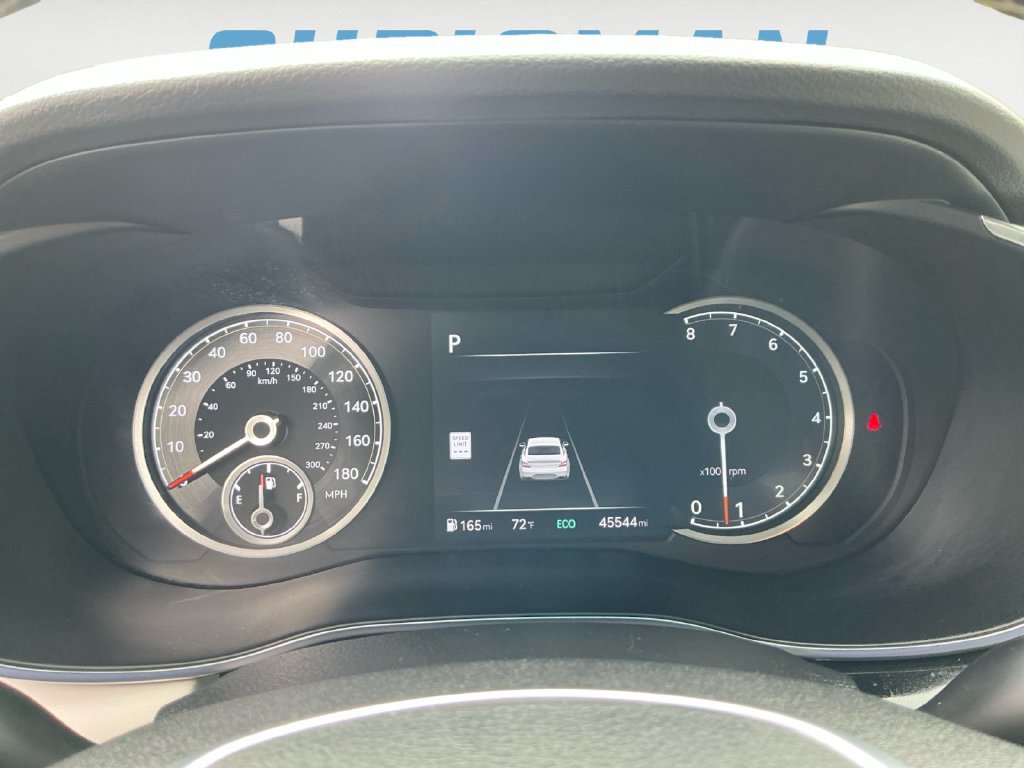 Used 2025 Genesis G70 2.5T AWD/4WD image 23