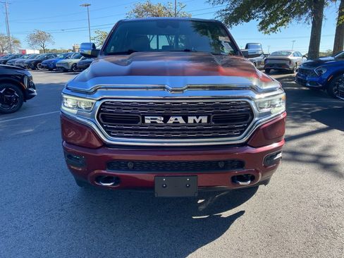 Used 2022 RAM 1500 Limited w/ Body-Colour Bumper Group image 2