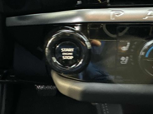 New 2026 Nissan Pathfinder Platinum image 35