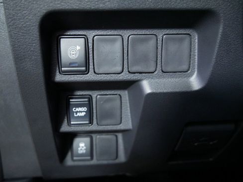 New 2026 Nissan Frontier SV w/ All-Weather Content Package AWD/4WD image 22