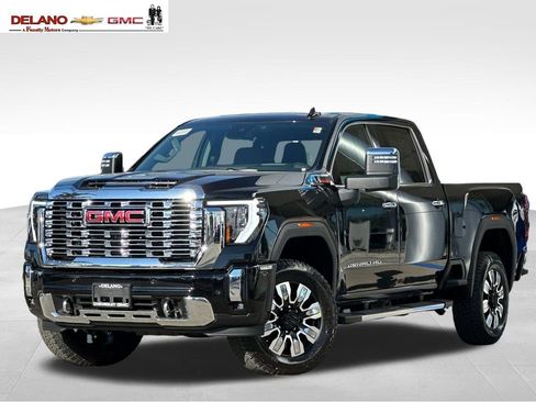 New 2026 GMC Sierra 2500 Denali w/ Technology Package AWD/4WD image 1