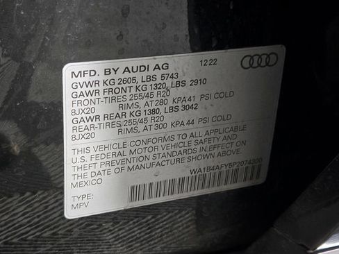 Used 2023 Audi SQ5 Premium Plus w/ Premium Plus Package image 27