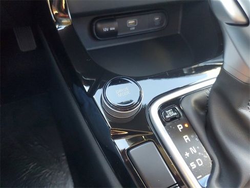 New 2026 Kia Seltos S image 25