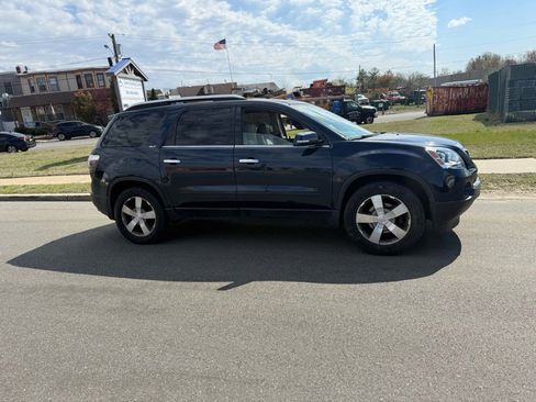 Used 2007 GMC Acadia SLT w/ Convenience Package image 7