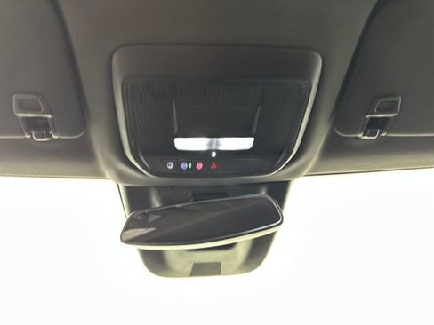 Used 2024 Chevrolet Equinox EV RS image 24