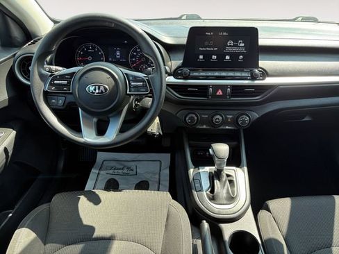 Used 2021 Kia Forte LXS FWD image 10
