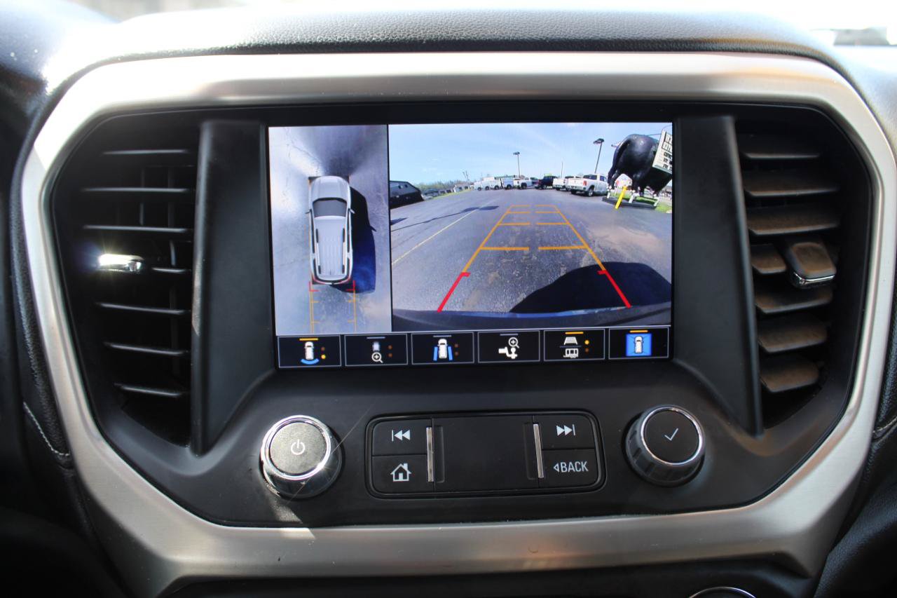 Used 2023 GMC Acadia Denali w/ Denali Ultimate Package AWD/4WD image 18