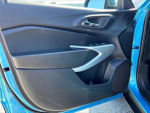 New 2026 Chevrolet Trax LS FWD image 24