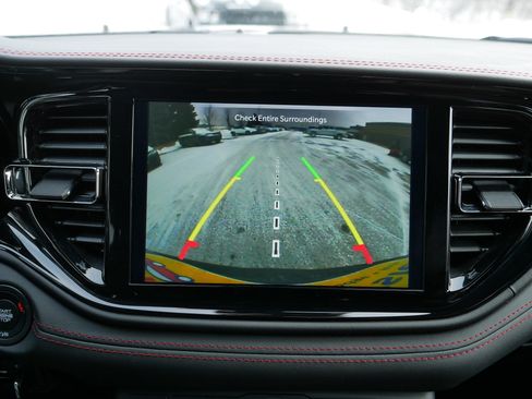 Certified 2024 Dodge Durango GT image 27