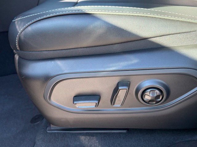 New 2027 Jeep Grand Cherokee L Limited AWD/4WD image 16