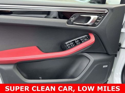 Used 2023 Porsche Macan S image 18