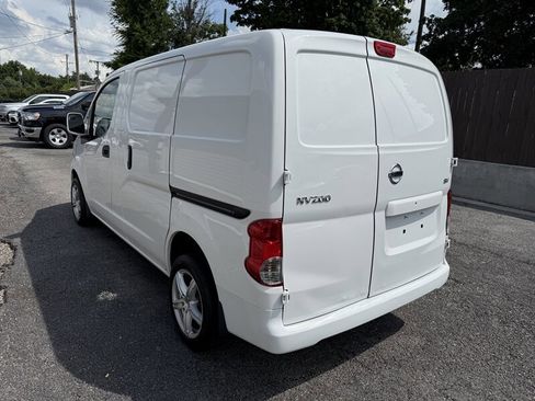 Used 2020 Nissan NV200 SV image 23