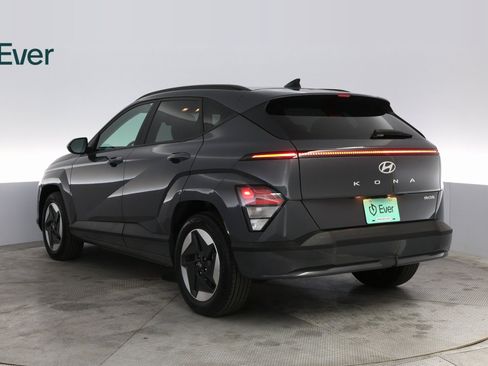 Used 2024 Hyundai Kona SEL image 14