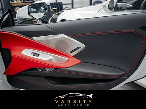 Used 2025 Chevrolet Corvette Stingray Preferred Cpe w/ Z51 Performance Package image 17