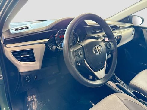 Used 2016 Toyota Corolla LE FWD image 10