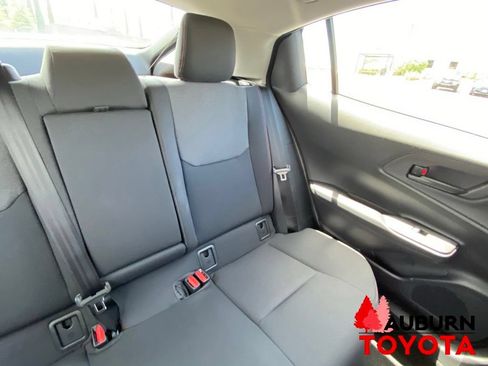 New 2026 Toyota Prius Plug-In Hybrid FWD image 18