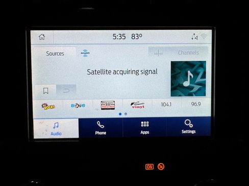 Used 2022 Ford F250 XLT w/ XLT Value Package AWD/4WD image 8